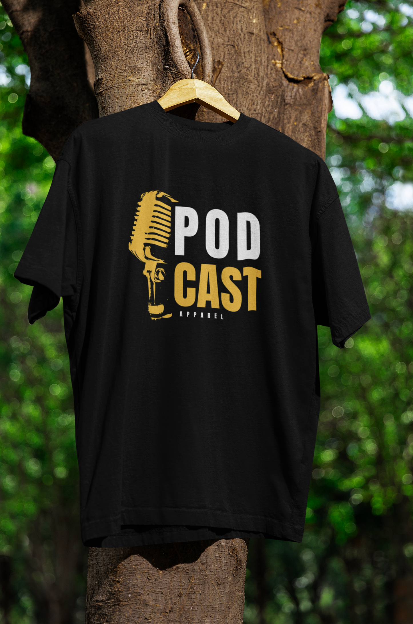 Podcast Apparel – Wear Your Voice, Style Your Story 🎙️👕